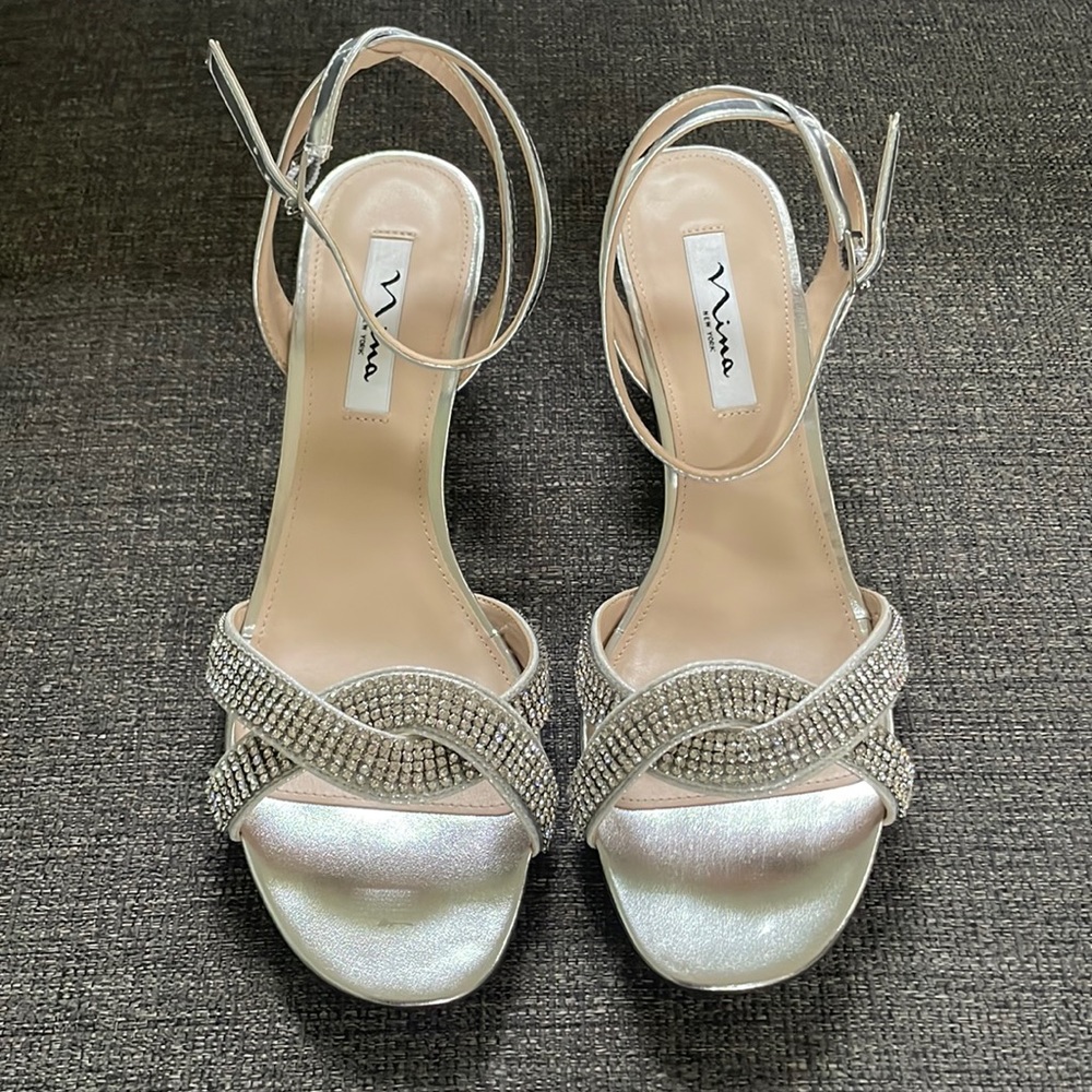 Wedge heels